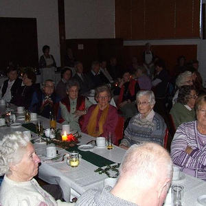 Advent mit Kuchltischmusi und Puchenauer Dreigsang
